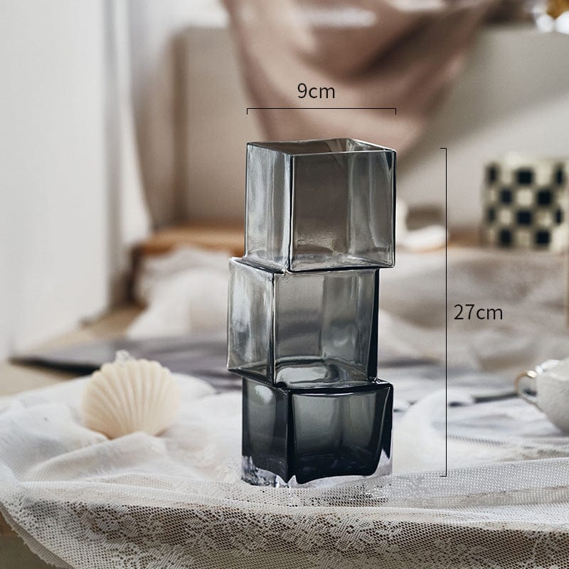 Vase en verre haut – déco salon lumineux