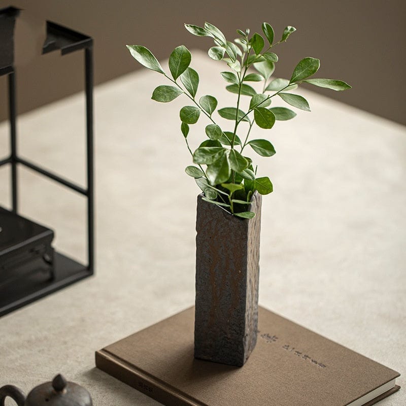 Vase japonais wabi sabi en céramique – Style brut zen pour décoration minimaliste
