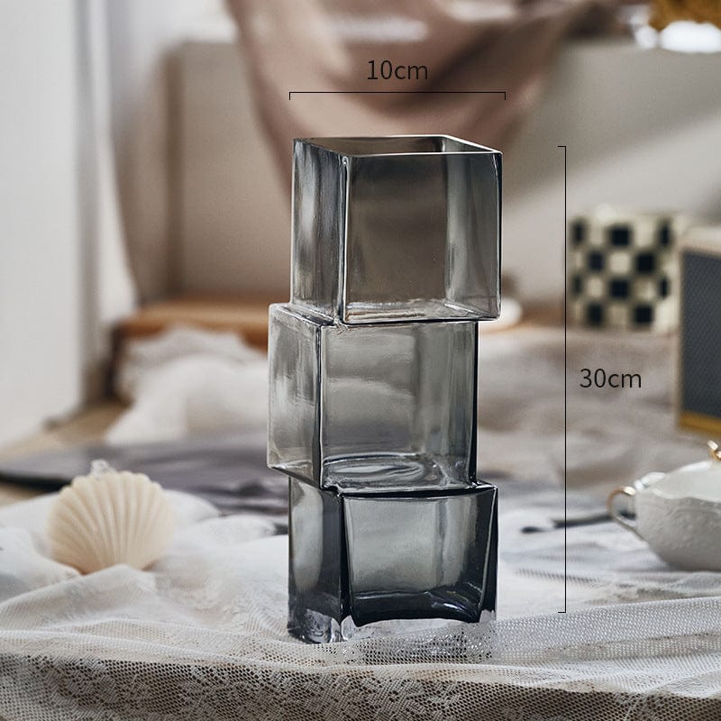 Vase en verre haut – déco salon lumineux