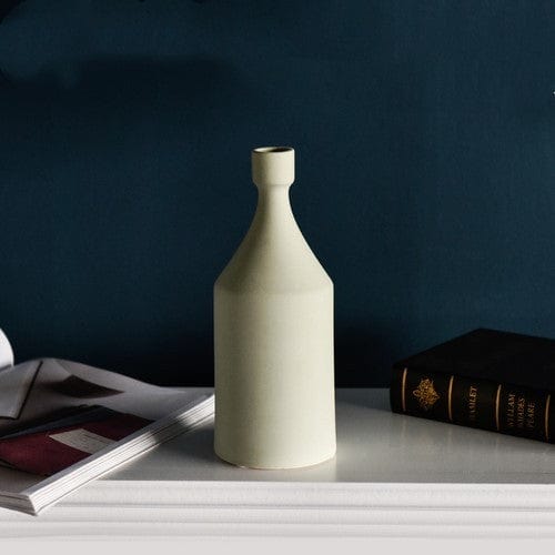 Vase en Céramique design – déco salon lumineux