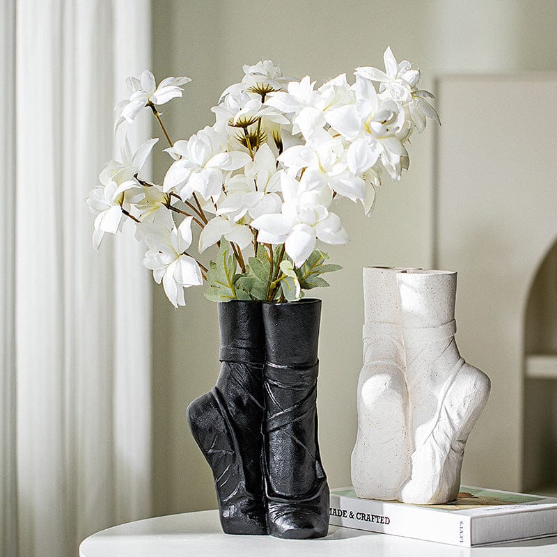 Vase bottes en céramique – Déco originale noir et blanc pour fleurs séchées