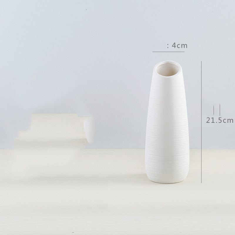 Vase en céramique ondulée – Élégance moderne pour intérieur design