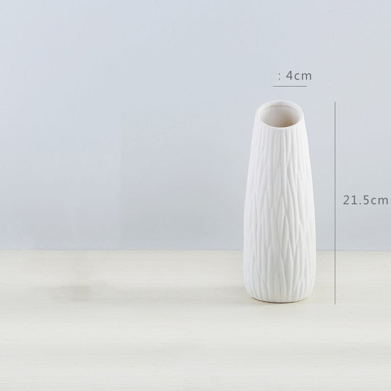 Vase en céramique ondulée – Élégance moderne pour intérieur design