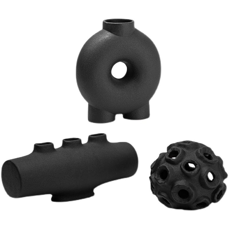 Vase en céramique noir – décoration intérieure