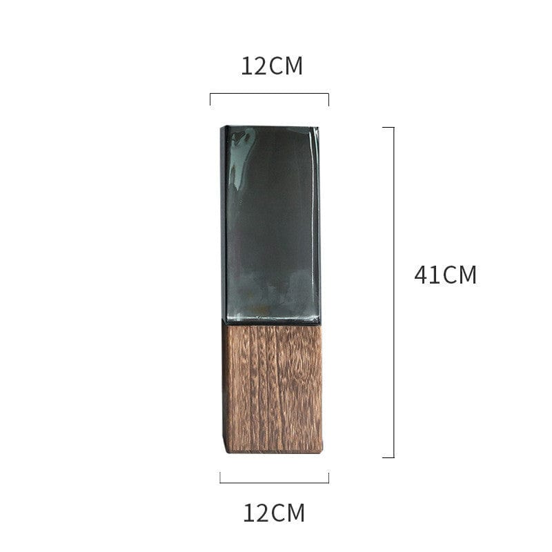 Vase en verre haut – charme vintage