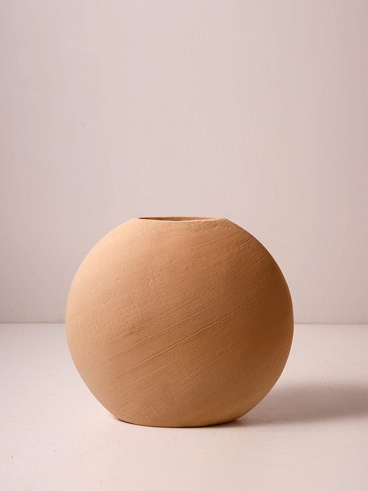 Vase céramique marron mat – Élégance brute pour un intérieur vibrant