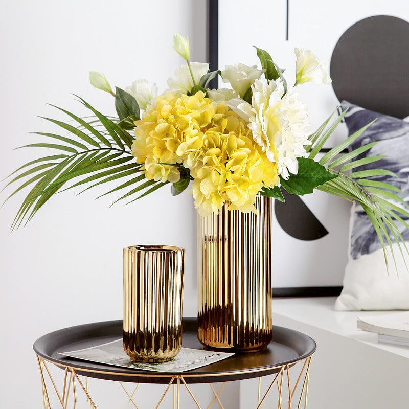 Vase Doré Cylindrique Haut en Verre Strié – Décoration Moderne ou Vase pour Fleurs Séchées