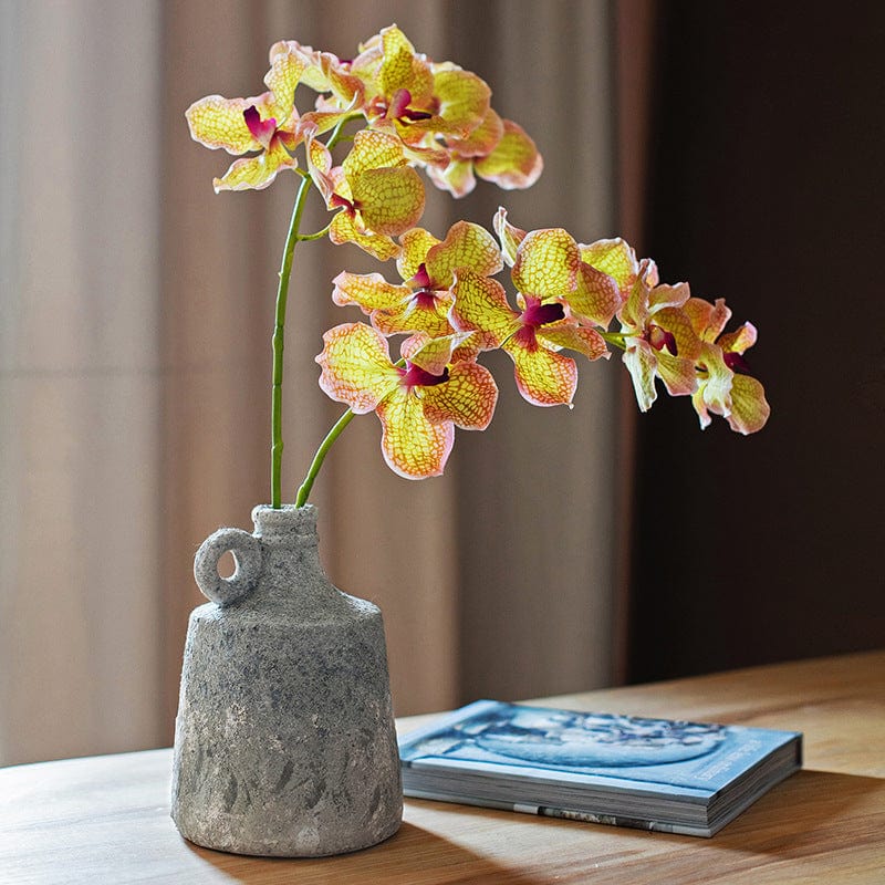 Vase en céramique – style contemporain