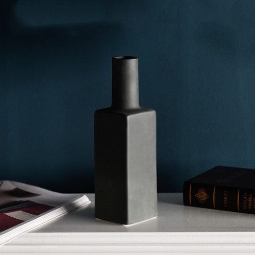 Vase en Céramique design – déco salon lumineux