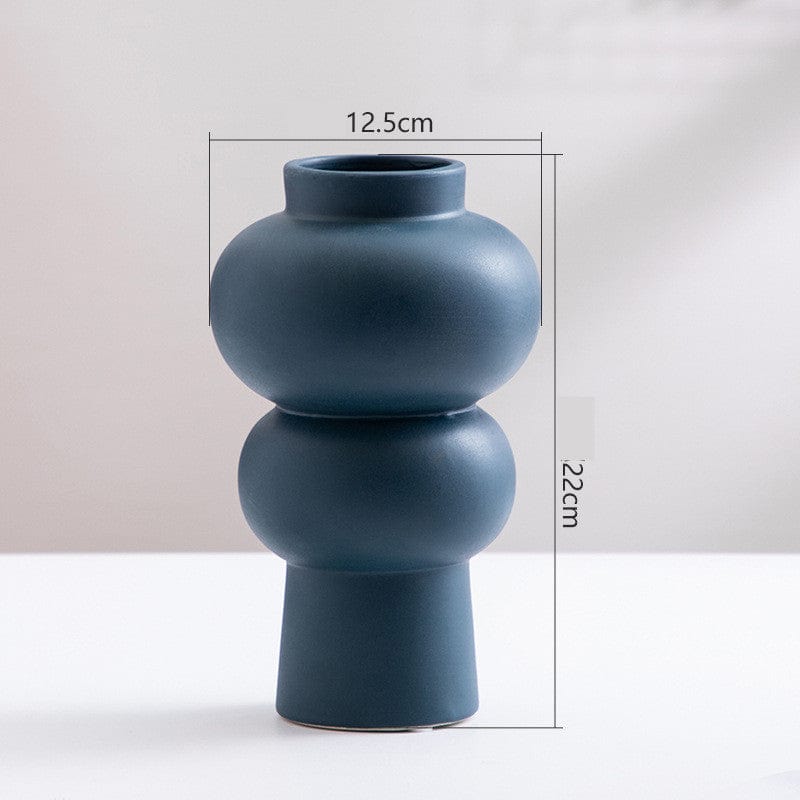 Vase en céramique ondulée – Élégance moderne pour intérieur design