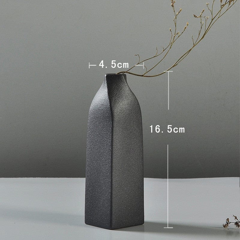Vase noir mat design – Ensemble de formes géométriques modernes