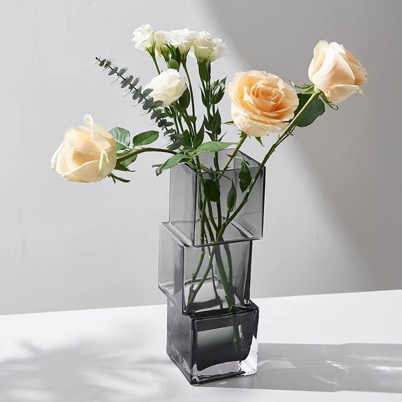 Vase en verre haut – déco salon lumineux