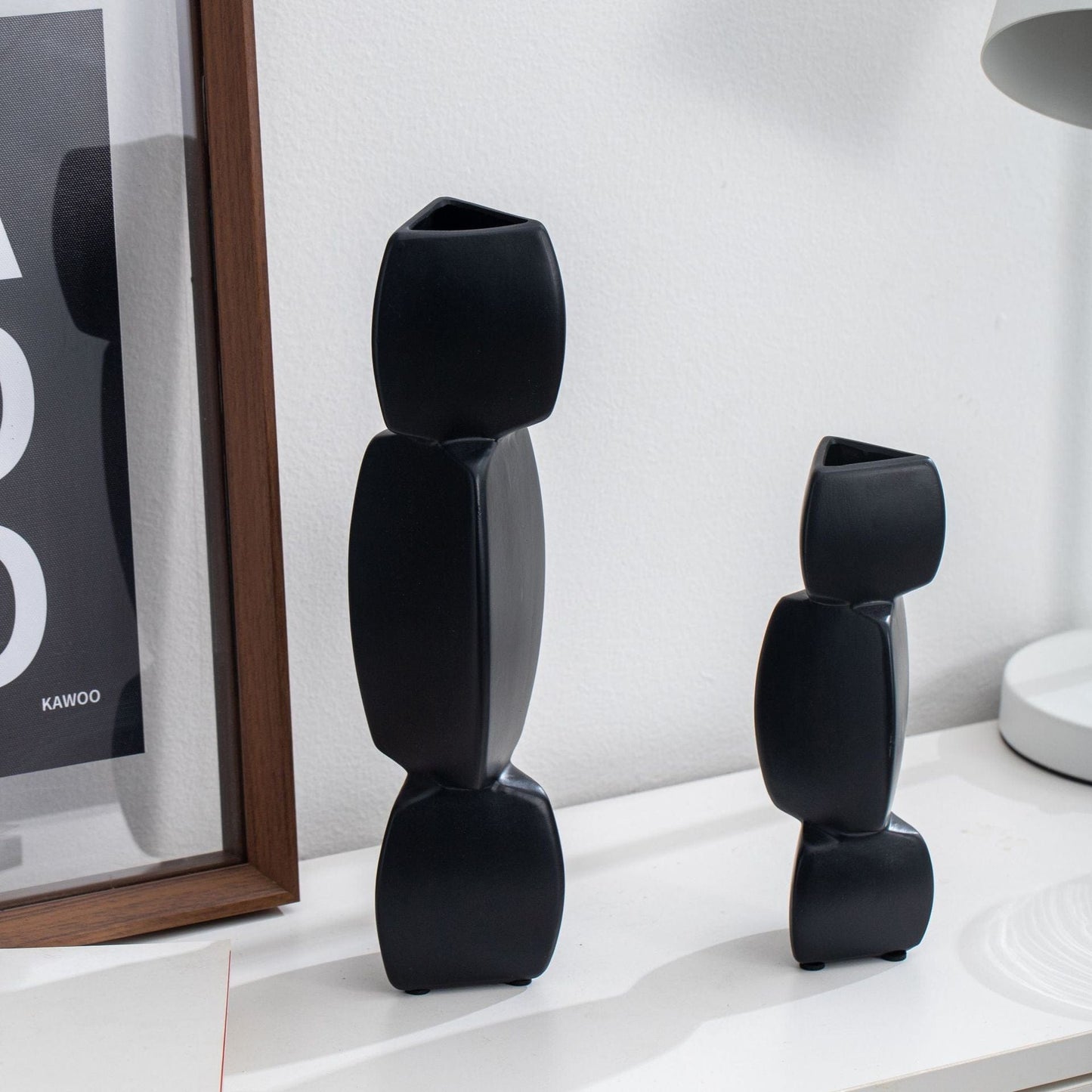 Vase céramique design empilé – Élégance sculpturale pour déco contemporaine