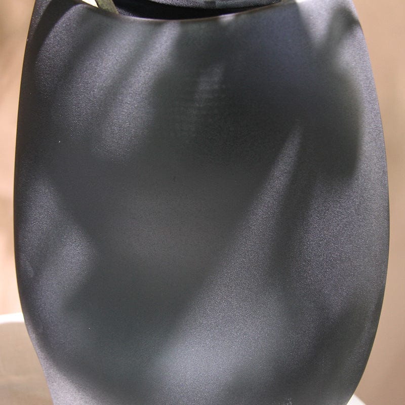 Vase en céramique style sculpture – Élégance moderne pour salon
