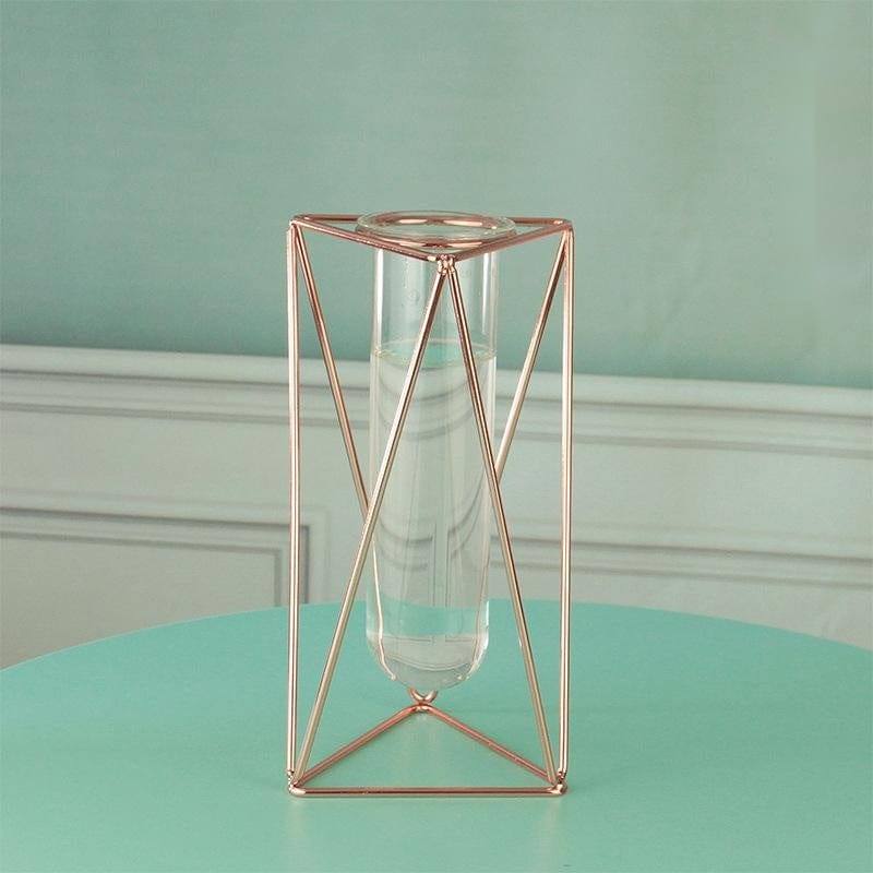 Vase en verre ocre – ambiance zen