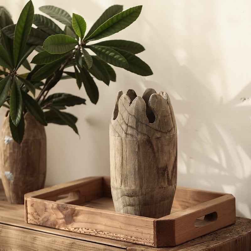 Vase en bois – charme vintage