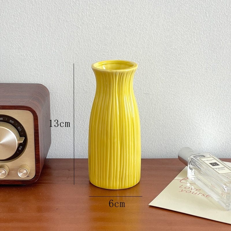 Vase céramique coloré rayé – Éclat printanier pour déco joyeuse et fraîche