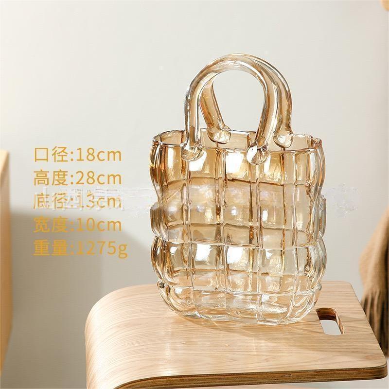 Vase en verre design sac – déco salon lumineux