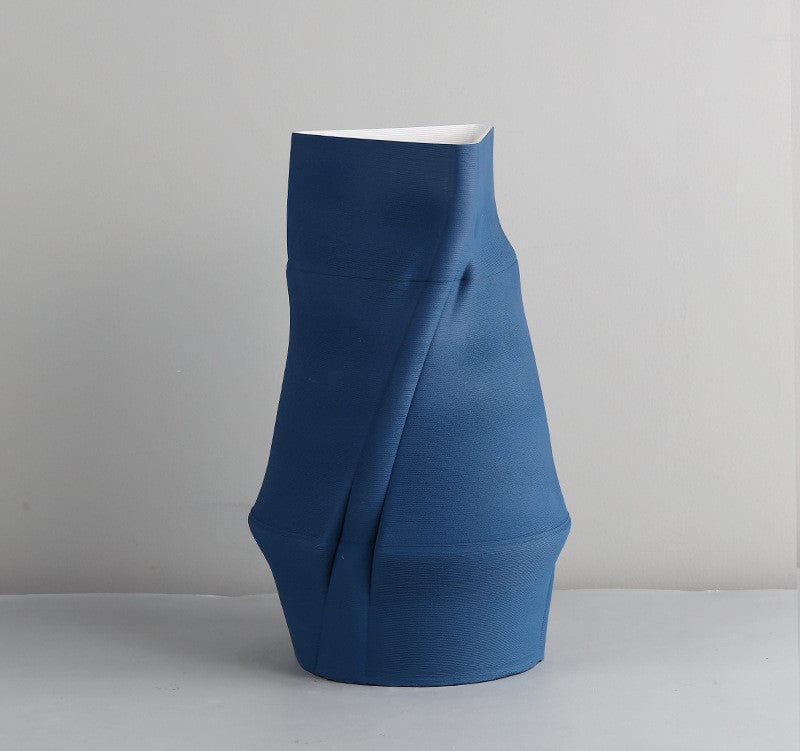 Vase design en céramique bombée – Touche moderne pour déco audacieuse