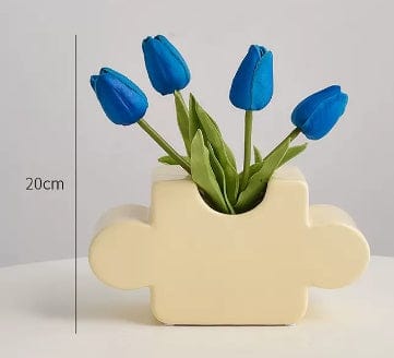 Vase moderne en céramique bleu – Design sculptural pour déco tendance