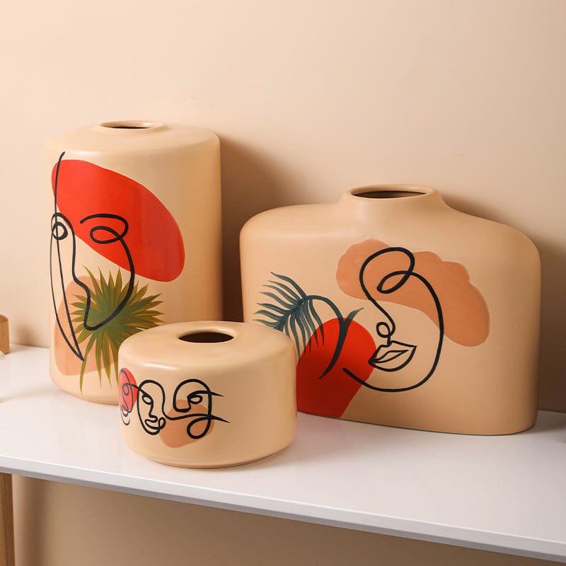 Vase Visage Beige en Céramique Style Abstrait – Déco Contemporaine Peinte à la Main pour Fleurs Séchées