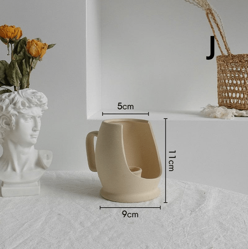 ElegantVase vase J Vase Céramique Beige - Formes Modernes