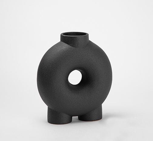 Vase en céramique noir – décoration intérieure