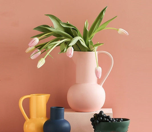 Vase pichet design pastel – Déco nordique élégante en céramique mate