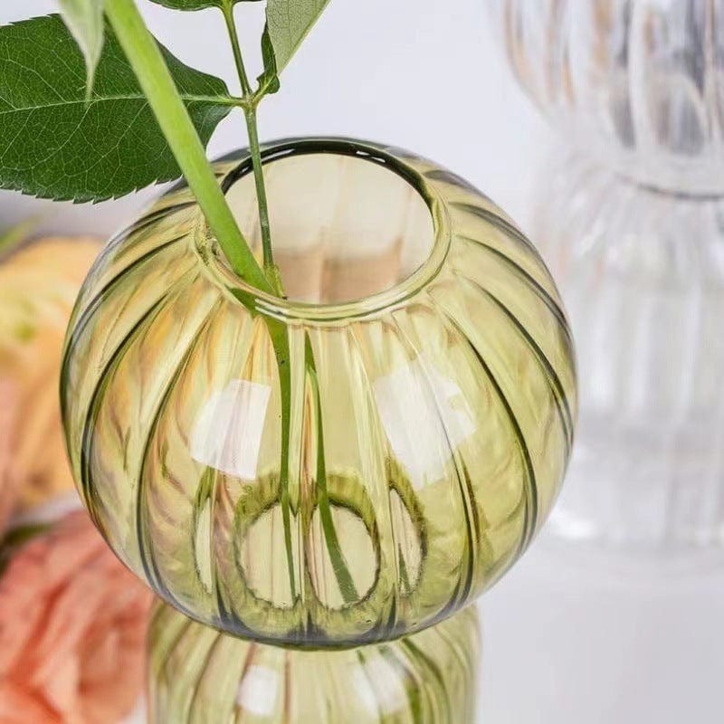 Vase en verre asymétrique – touche artistique