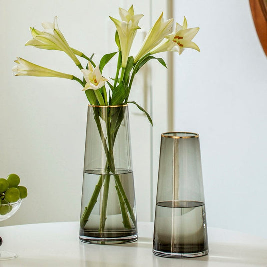 Vase en verre rond – charme vintage