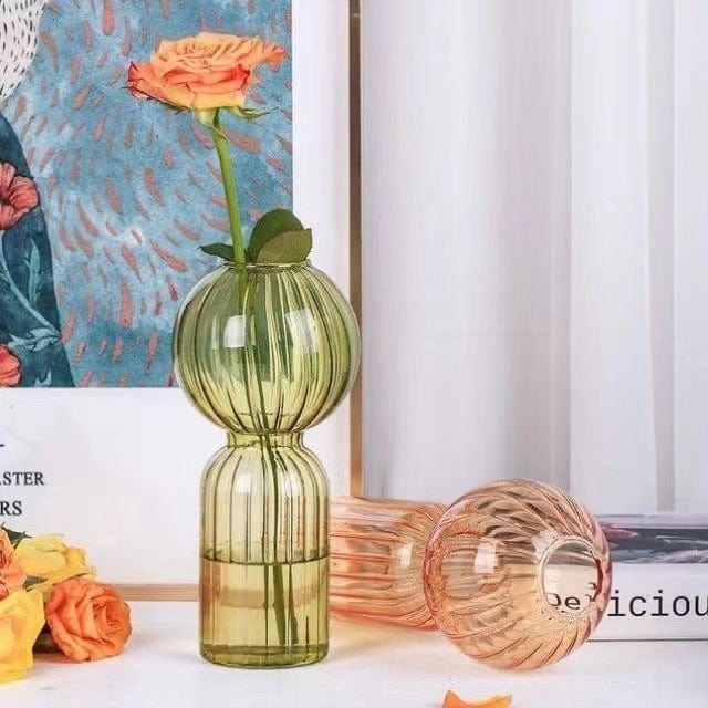 Vase en verre asymétrique – touche artistique