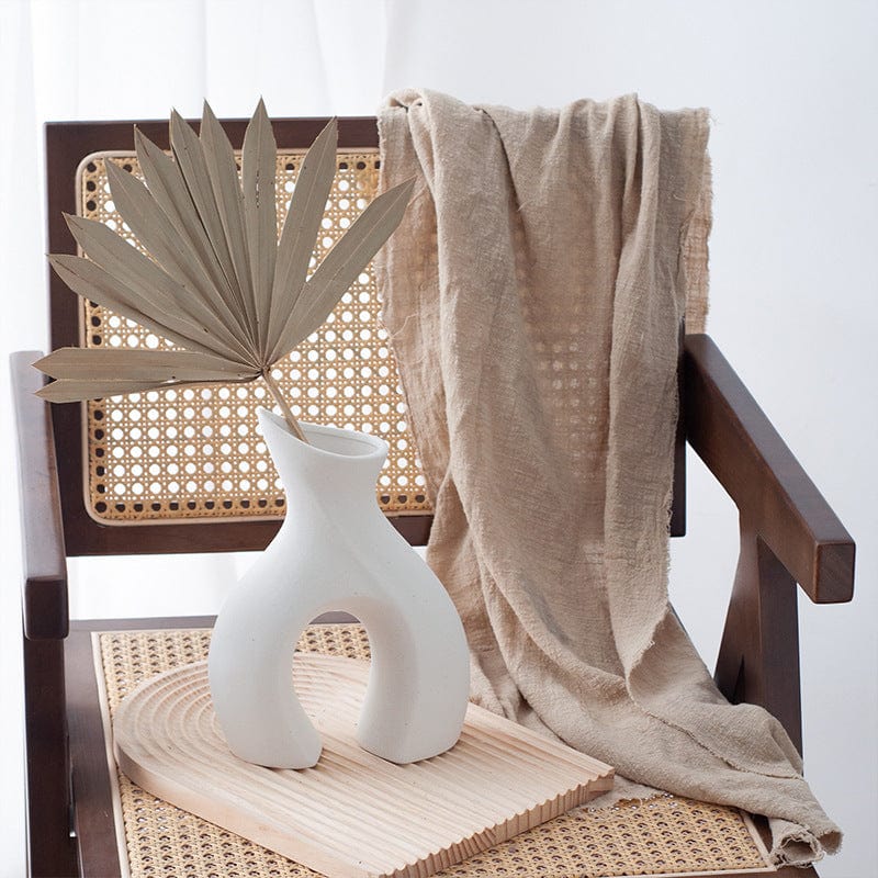 Vase design en céramique – Forme artistique pour déco moderne