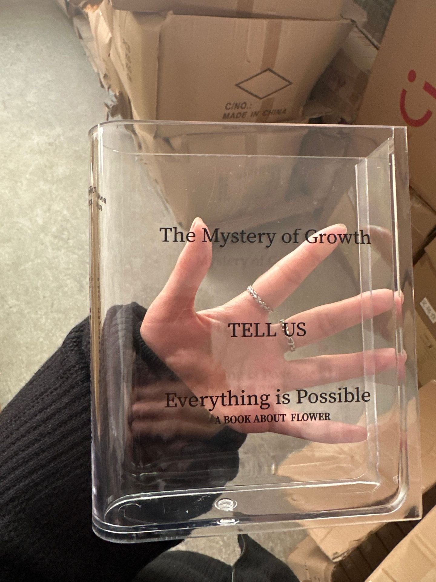 vase en verre haut – élégance moderne