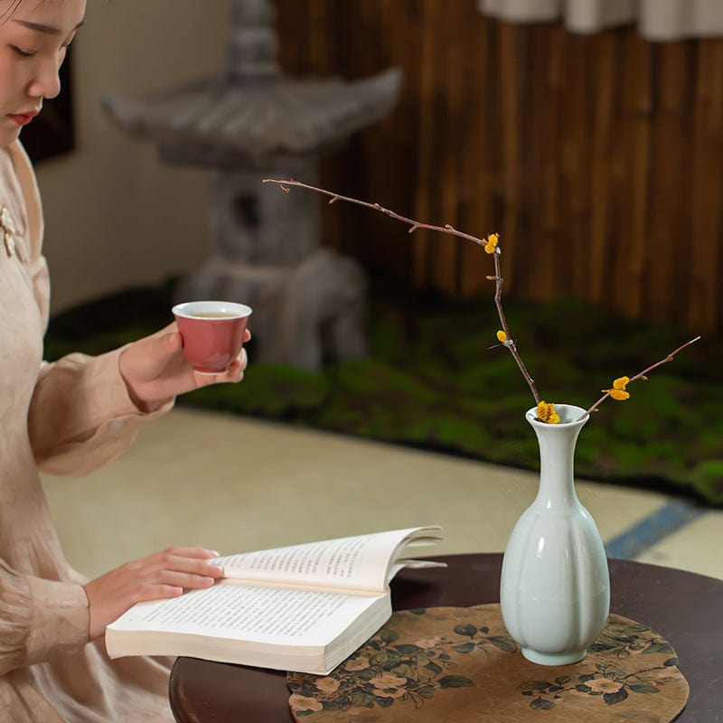 Vase en céramique style japonais – Délicatesse zen et pureté vintage