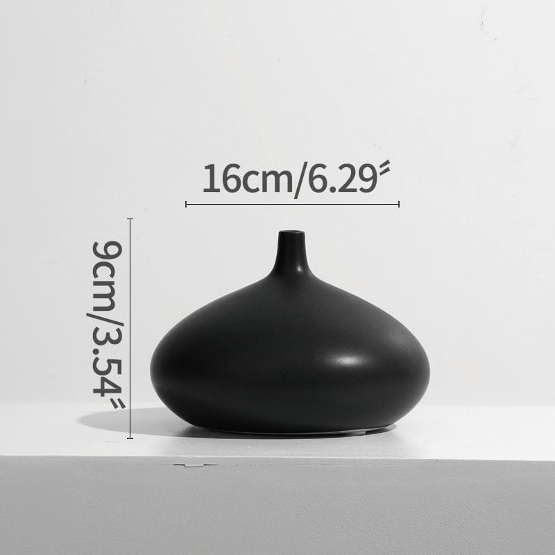 Vase en céramique – design moderne