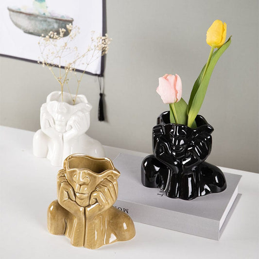 ElegantVase vase Ac  Vase visage sculptural en céramique - Une touche artistique unique