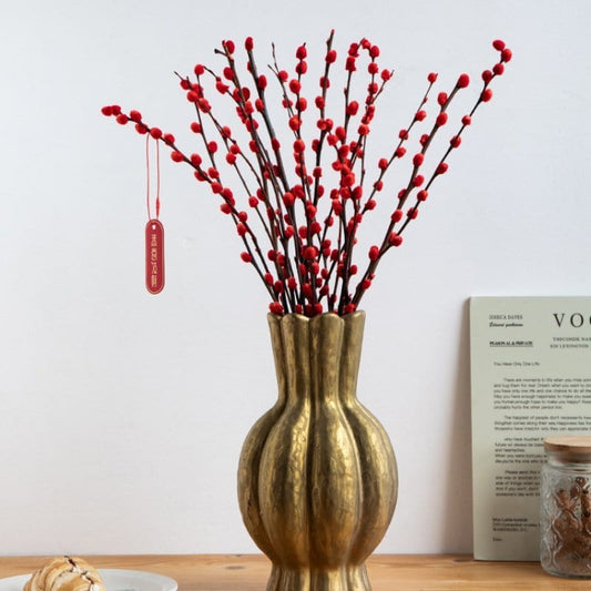 ElegantVase vase AP  Vase Doré Sculpté en Céramique – Fleurs Séchées ou Déco Raffinée