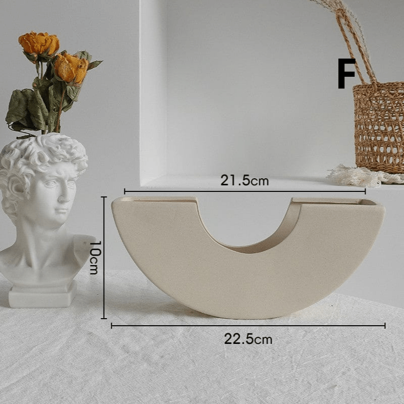 ElegantVase vase F Vase Céramique Beige - Formes Modernes